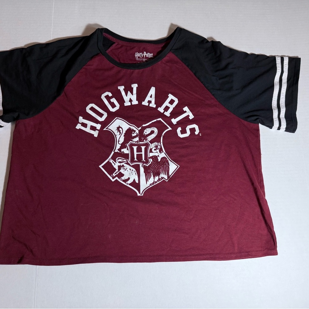 Warner Bros. Hogwarts Maroon and Black Shirt